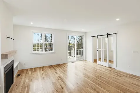 19 Eden Lane Portsmouth NH 03801