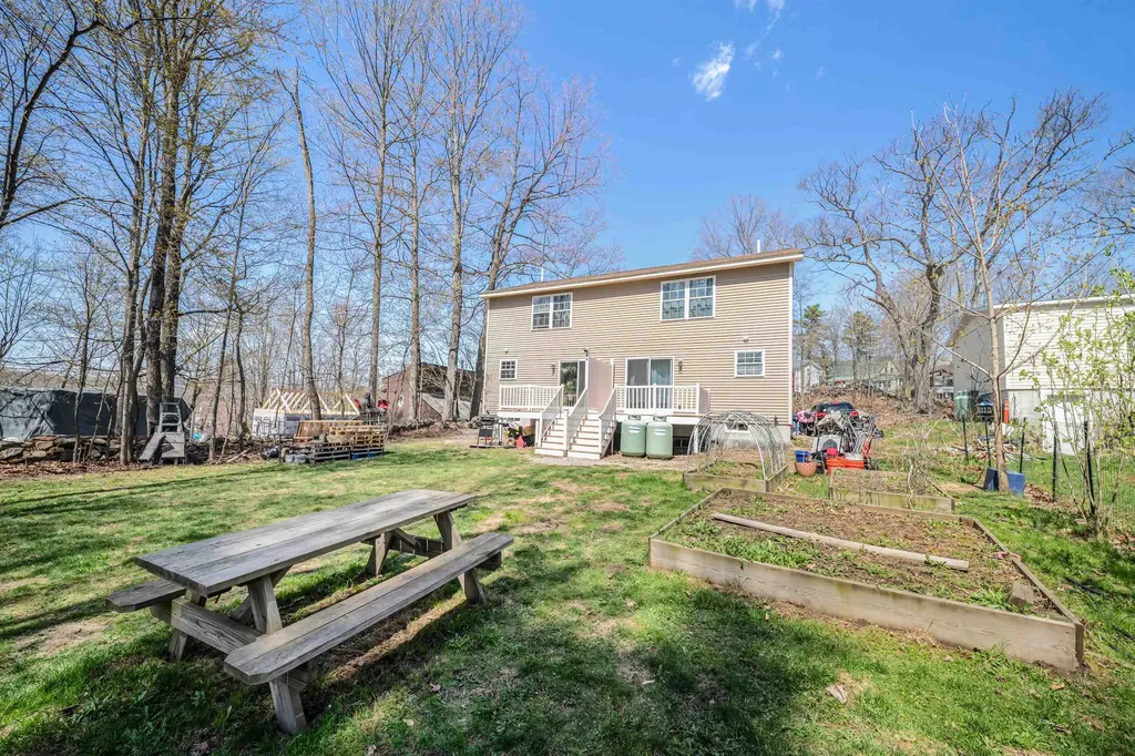 38 - 40 Cedar Street Wakefield NH 03872