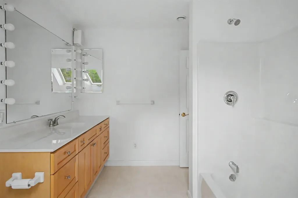 28 Forest Run Road Williston VT 05495