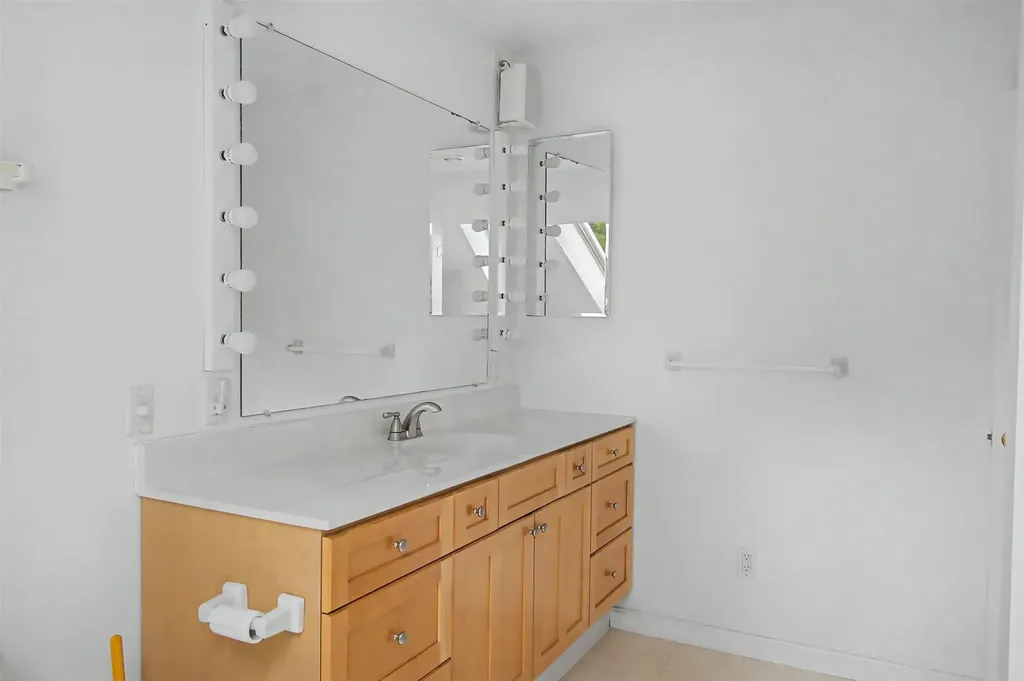 28 Forest Run Road Williston VT 05495