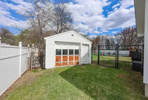 815 Goffstown Road Manchester NH 03102