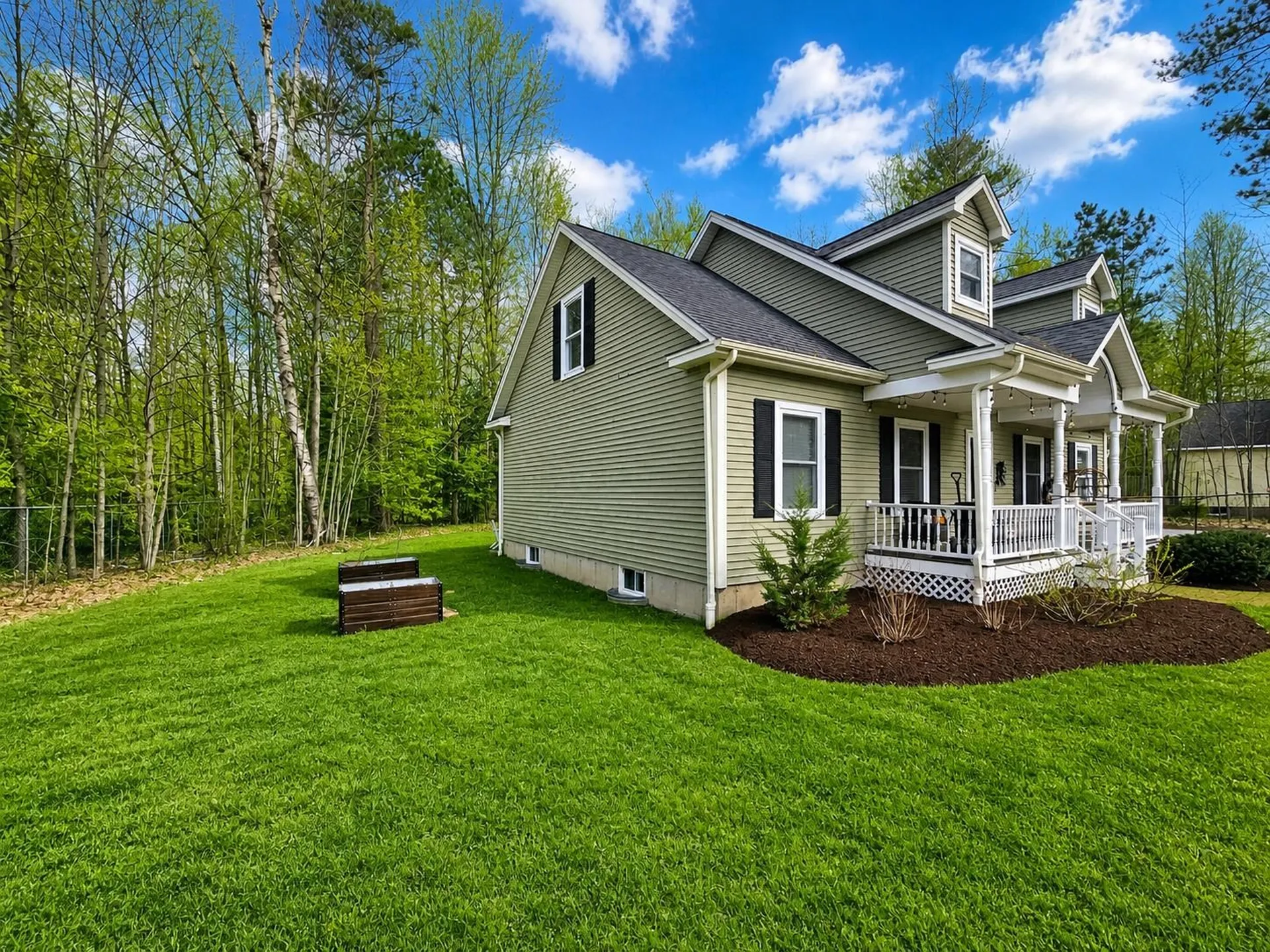 9 Clover Lane Newport City VT 05855