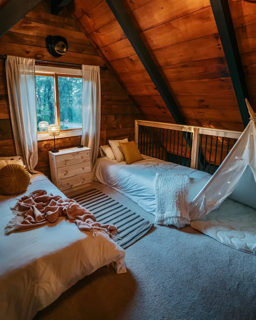 178 East Chocorua River Drive Tamworth NH 03886