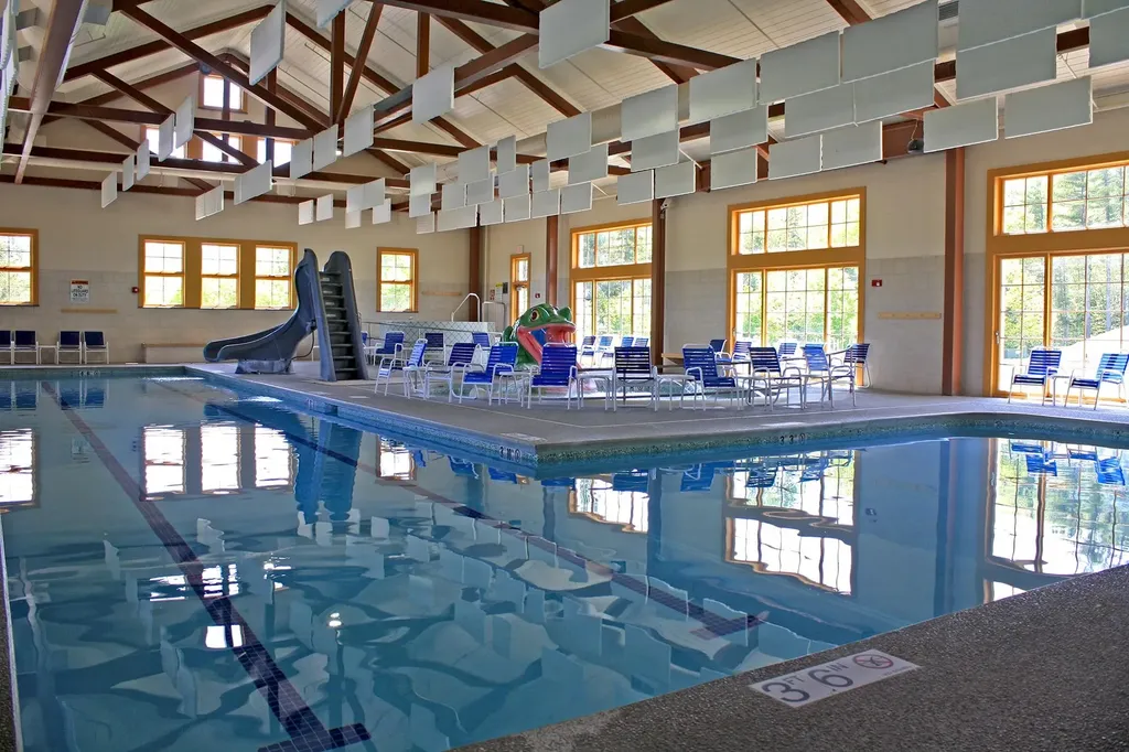 335/337 Qtr. I V Jackson Gore Inn Ludlow VT 05149