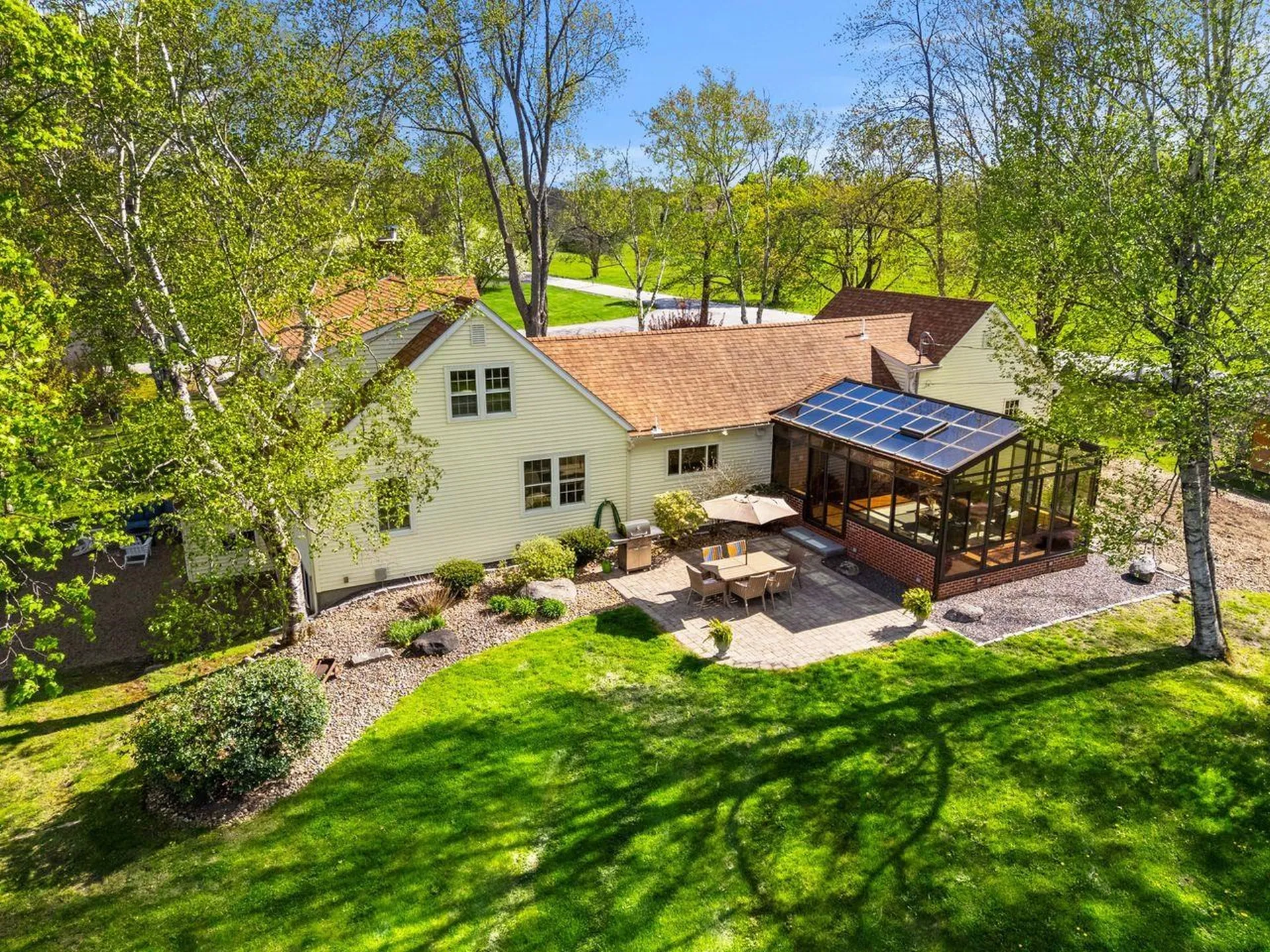 76 Dow Road Hollis NH 03049