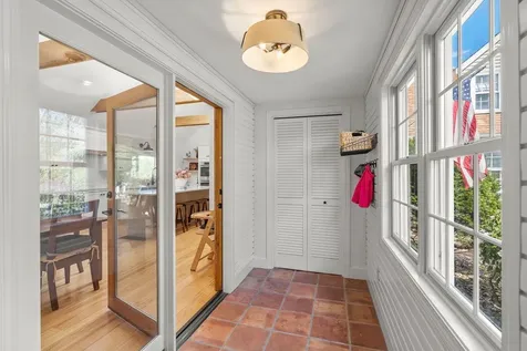 76 Dow Road Hollis NH 03049