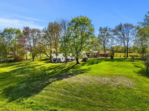 76 Dow Road Hollis NH 03049