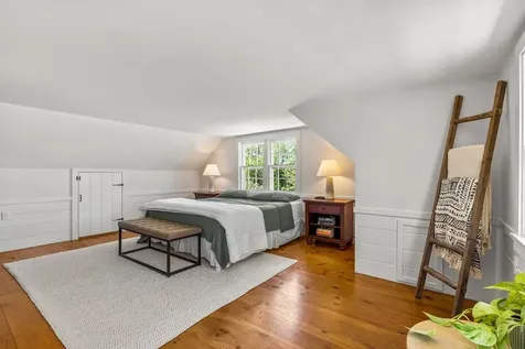 76 Dow Road Hollis NH 03049