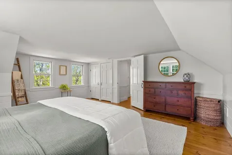 76 Dow Road Hollis NH 03049