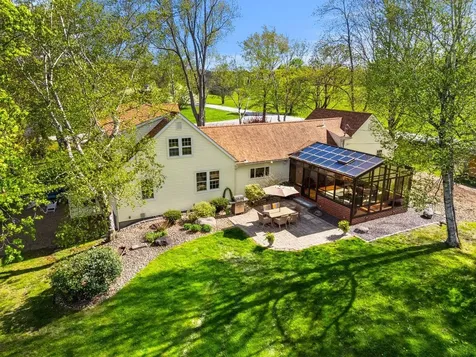 76 Dow Road Hollis NH 03049
