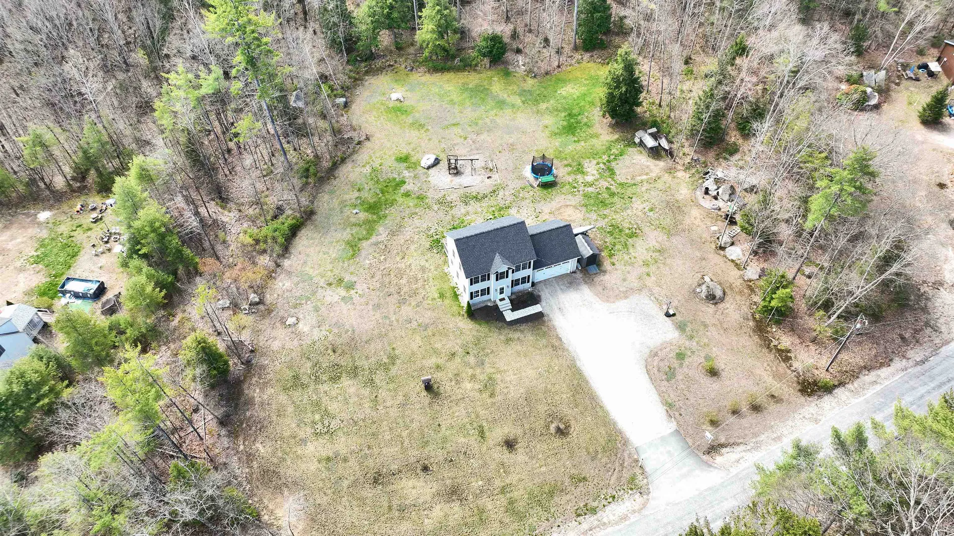 125 Pine Meadows Circle Bennington NH 03442