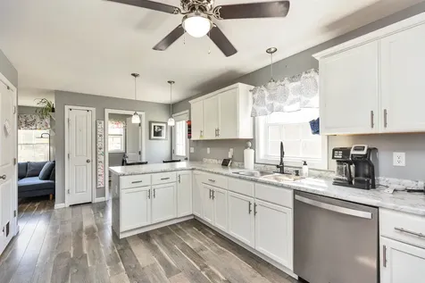 125 Pine Meadows Circle Bennington NH 03442