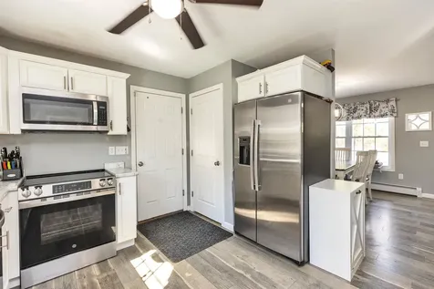 125 Pine Meadows Circle Bennington NH 03442