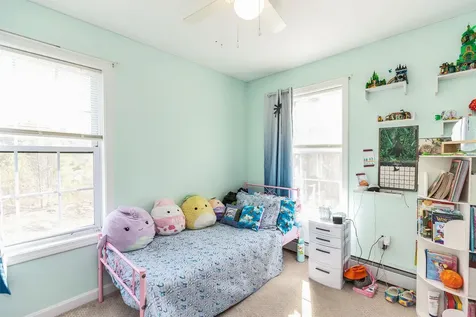 125 Pine Meadows Circle Bennington NH 03442