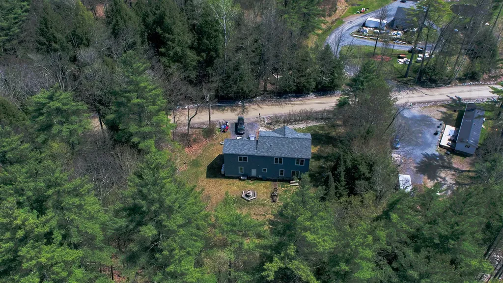 517 Stage Road Richmond VT 05477