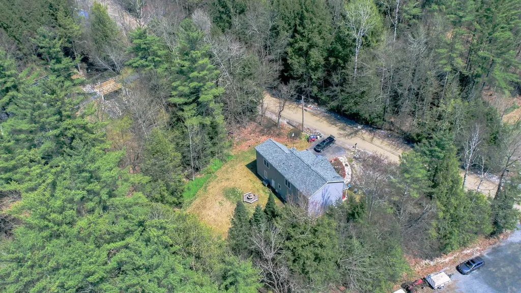 517 Stage Road Richmond VT 05477