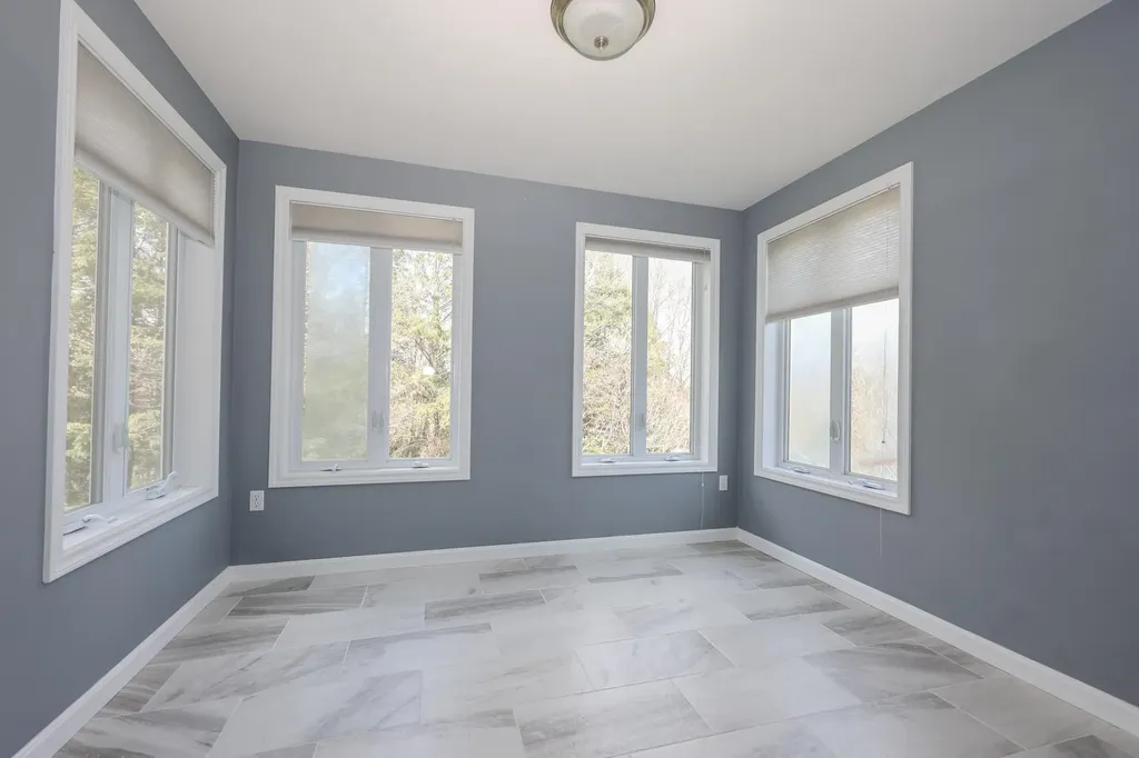 58 Arrow Lane Raymond NH 03077