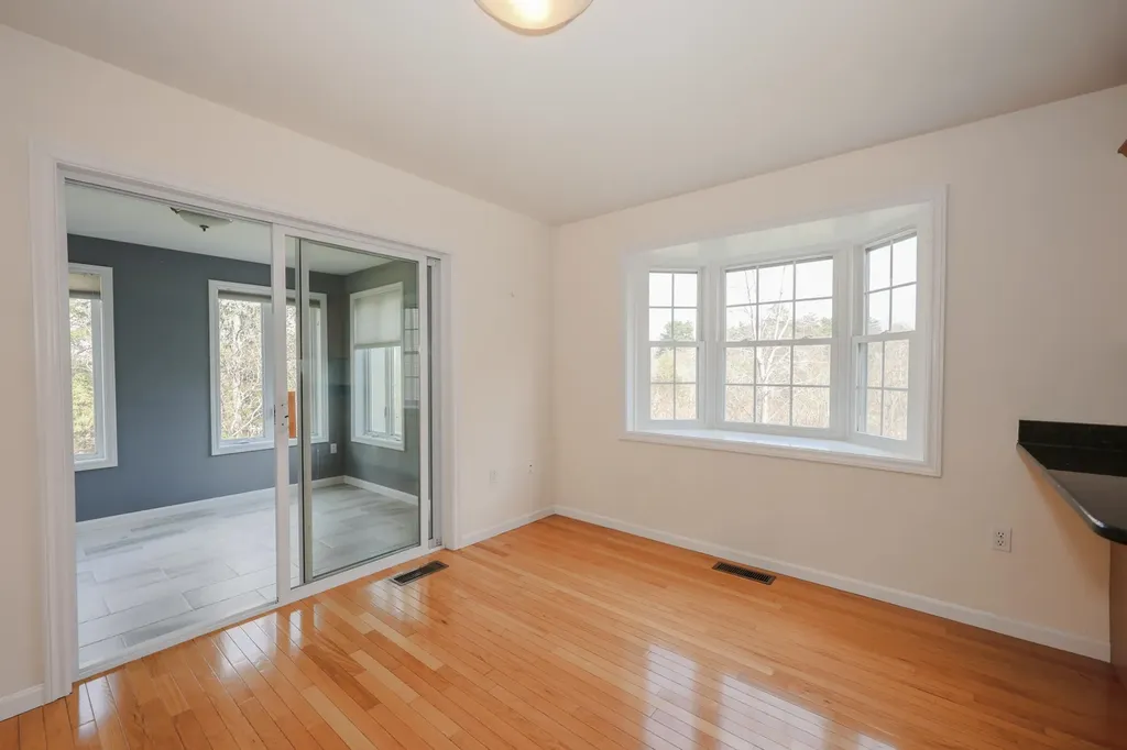 58 Arrow Lane Raymond NH 03077