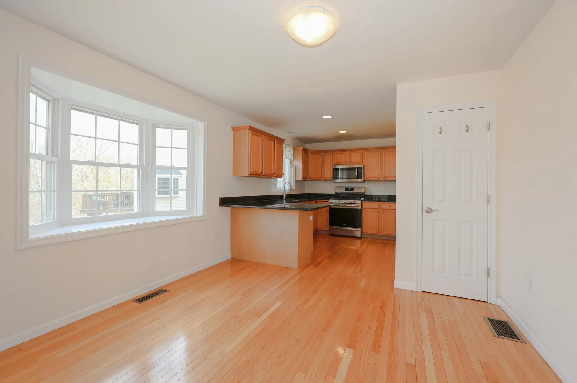 58 Arrow Lane Raymond NH 03077