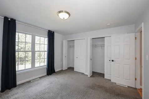 58 Arrow Lane Raymond NH 03077