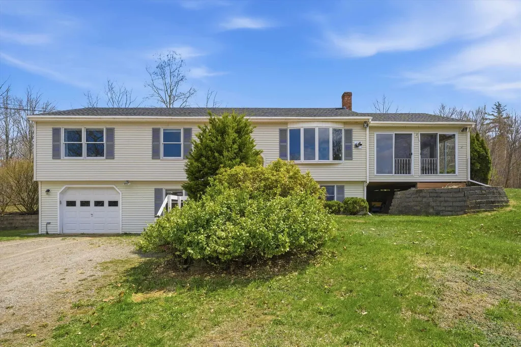 615 Bean Hill Road Northfield NH 03276