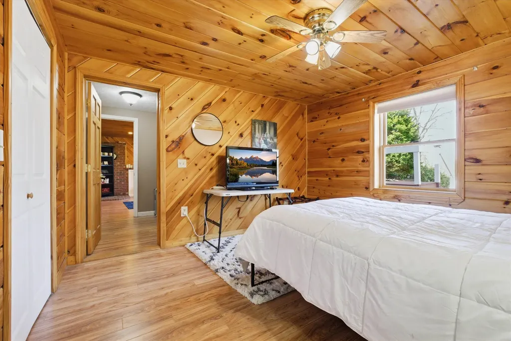 615 Bean Hill Road Northfield NH 03276