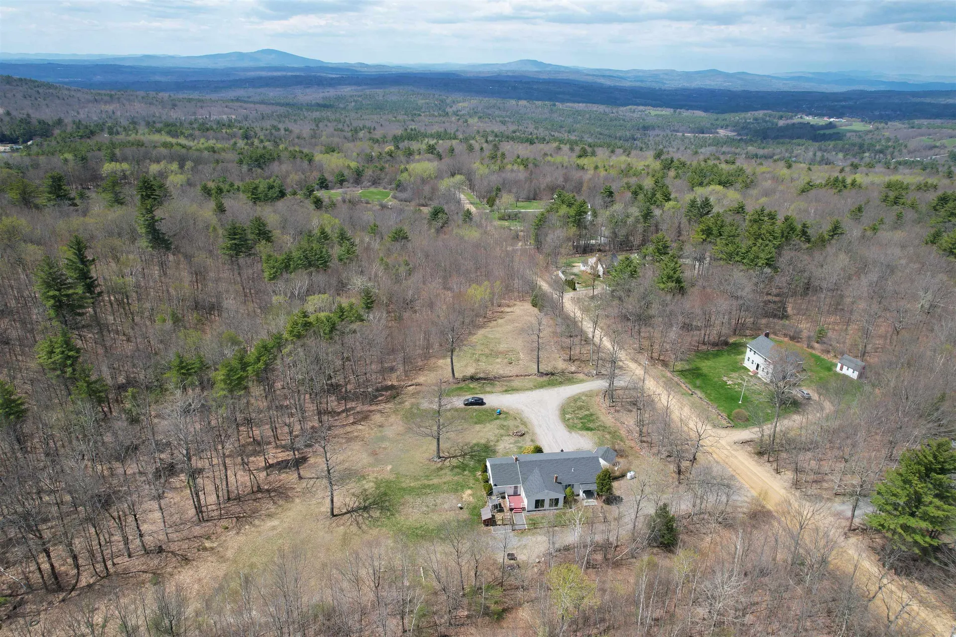 615 Bean Hill Road Northfield NH 03276