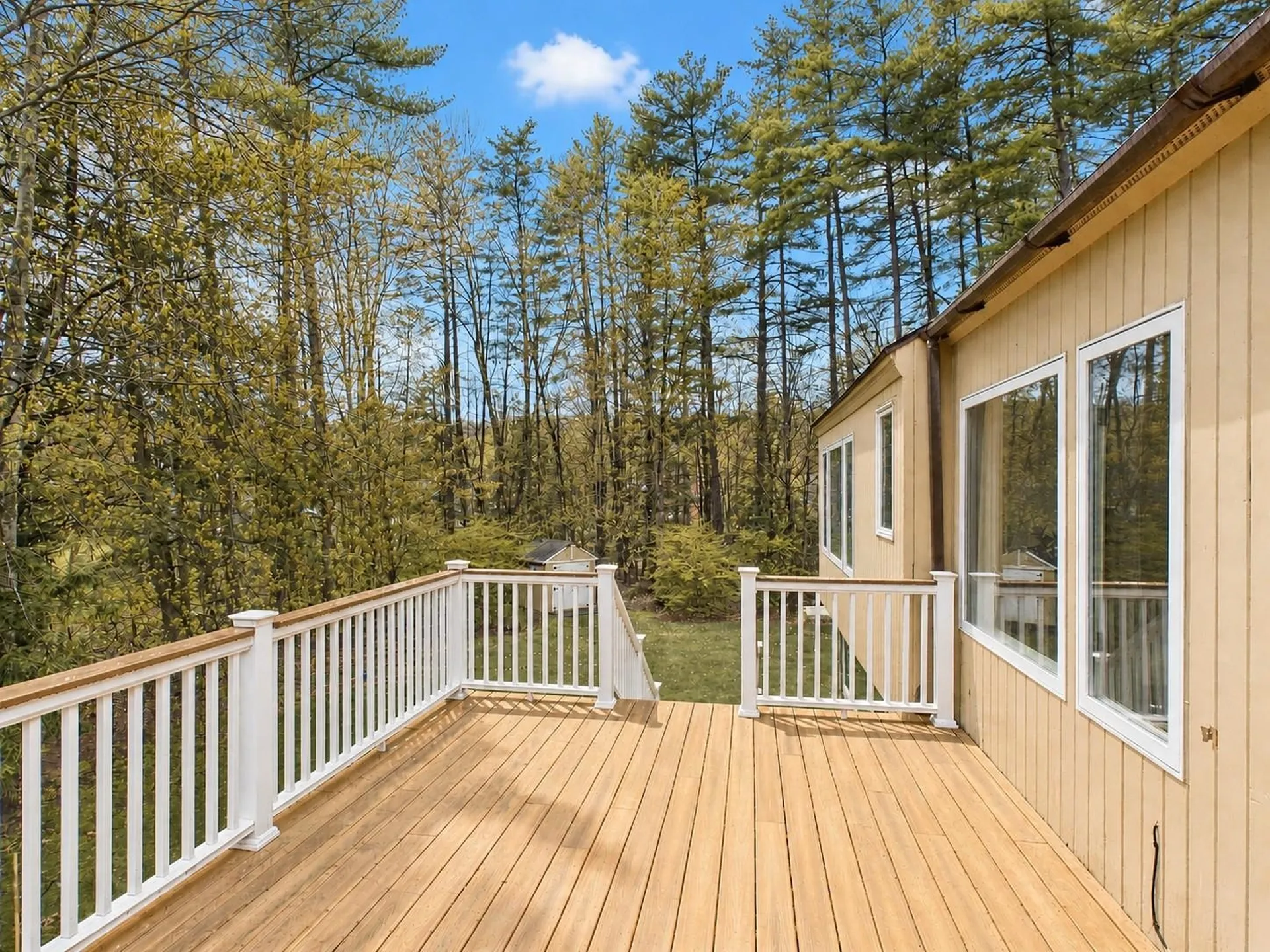 35 Radcliffe Drive Milford NH 03055