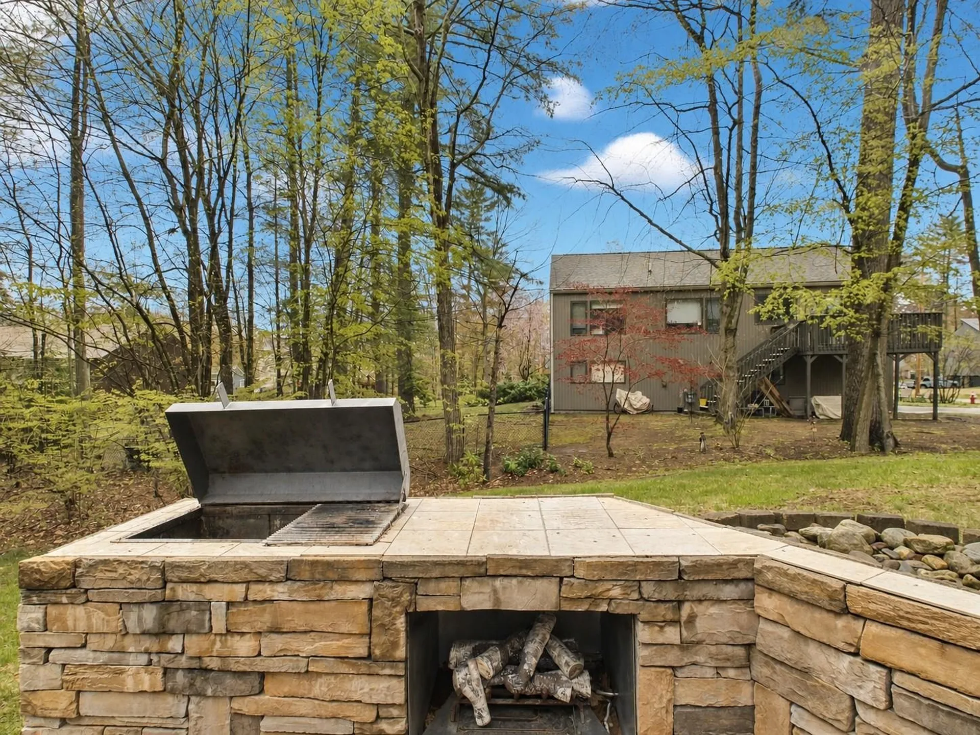 35 Radcliffe Drive Milford NH 03055