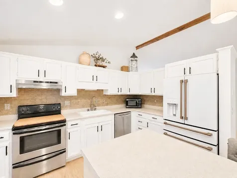 35 Radcliffe Drive Milford NH 03055