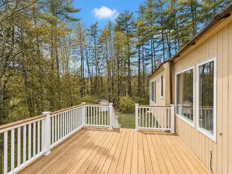 35 Radcliffe Drive Milford NH 03055