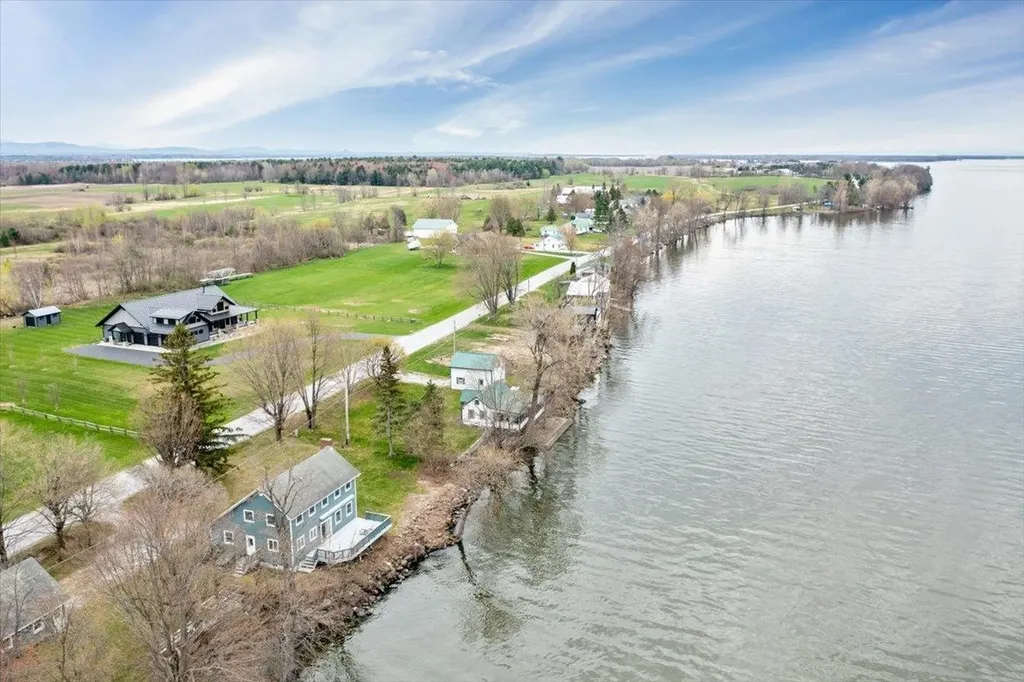 52 Lakewood Drive Swanton VT 05488