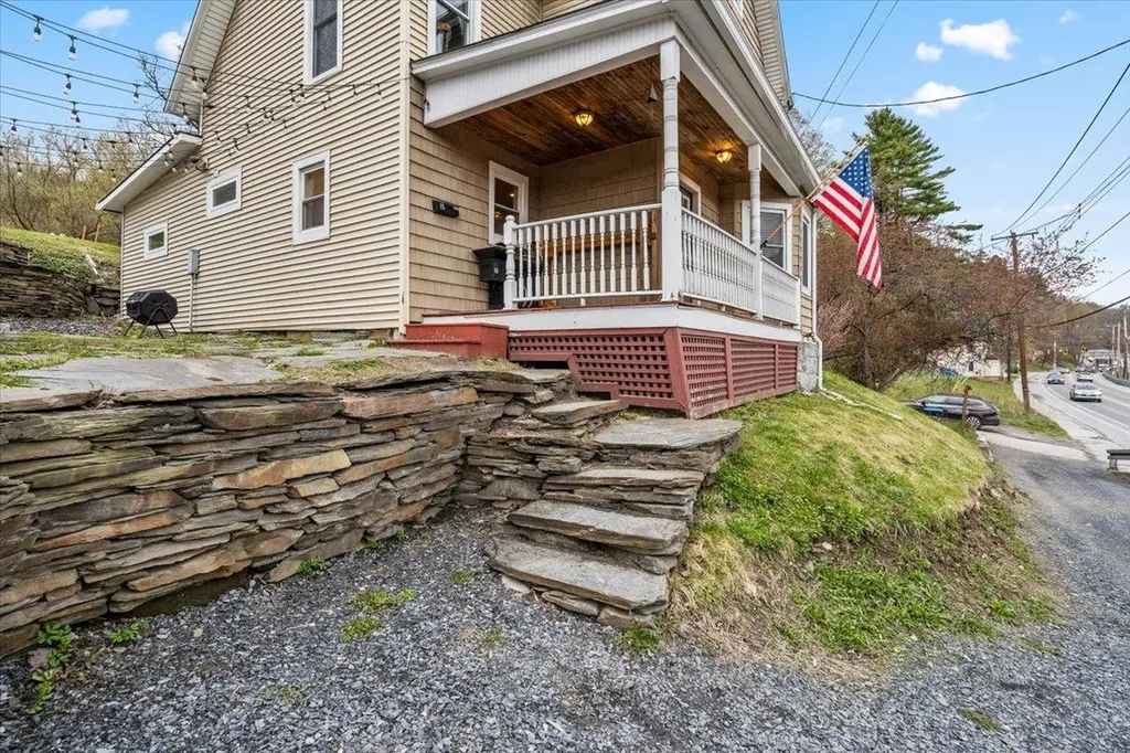 15 River Street Montpelier VT 05602