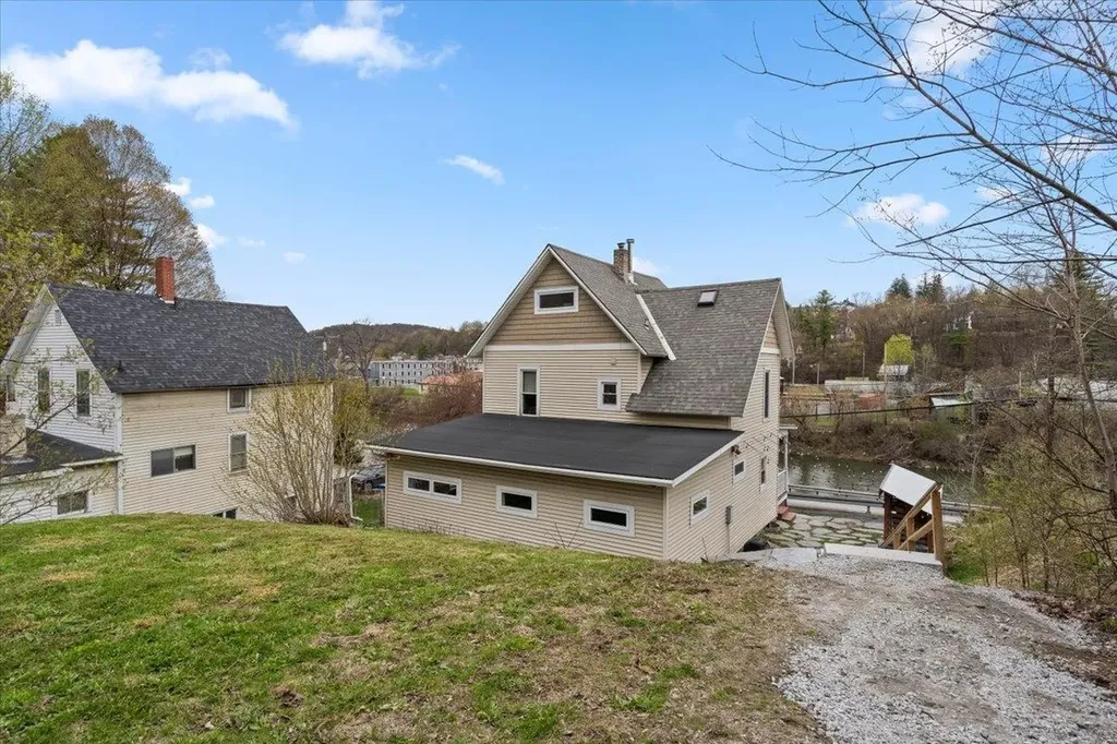 15 River Street Montpelier VT 05602