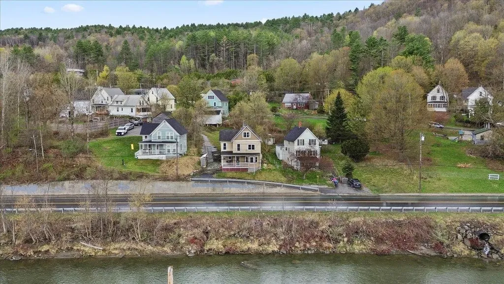 15 River Street Montpelier VT 05602