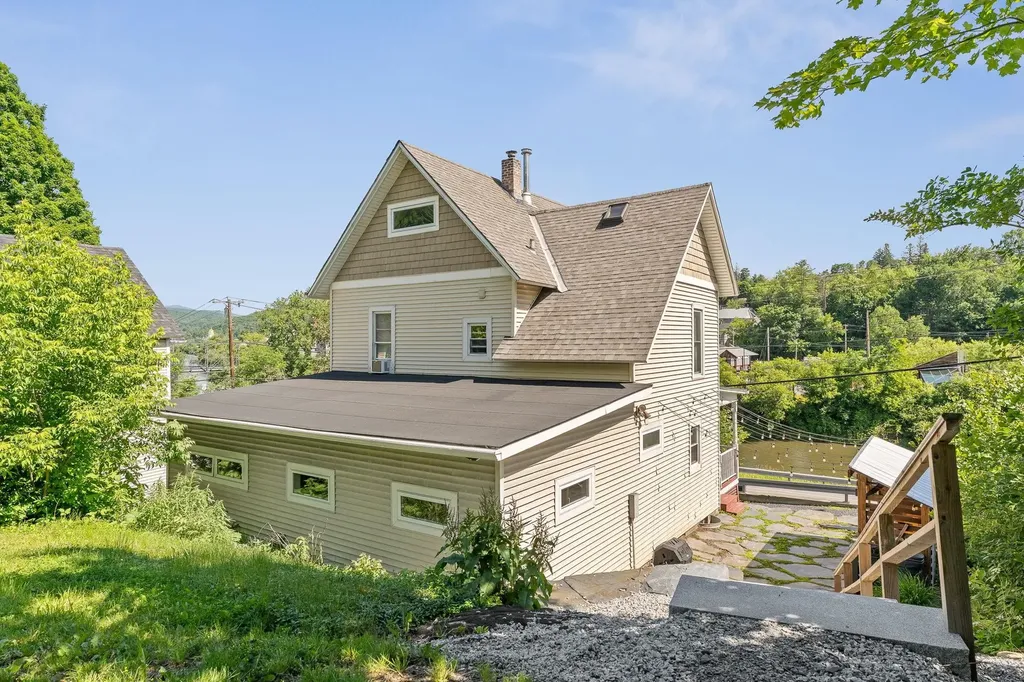15 River Street Montpelier VT 05602