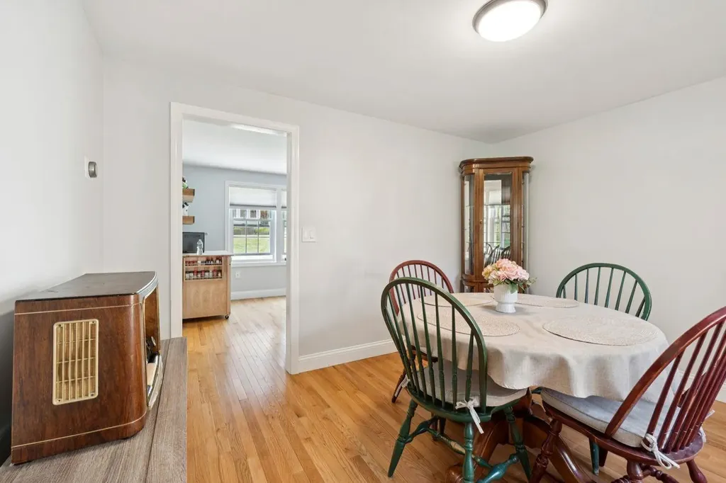 112 Winterwood Drive Londonderry NH 03053