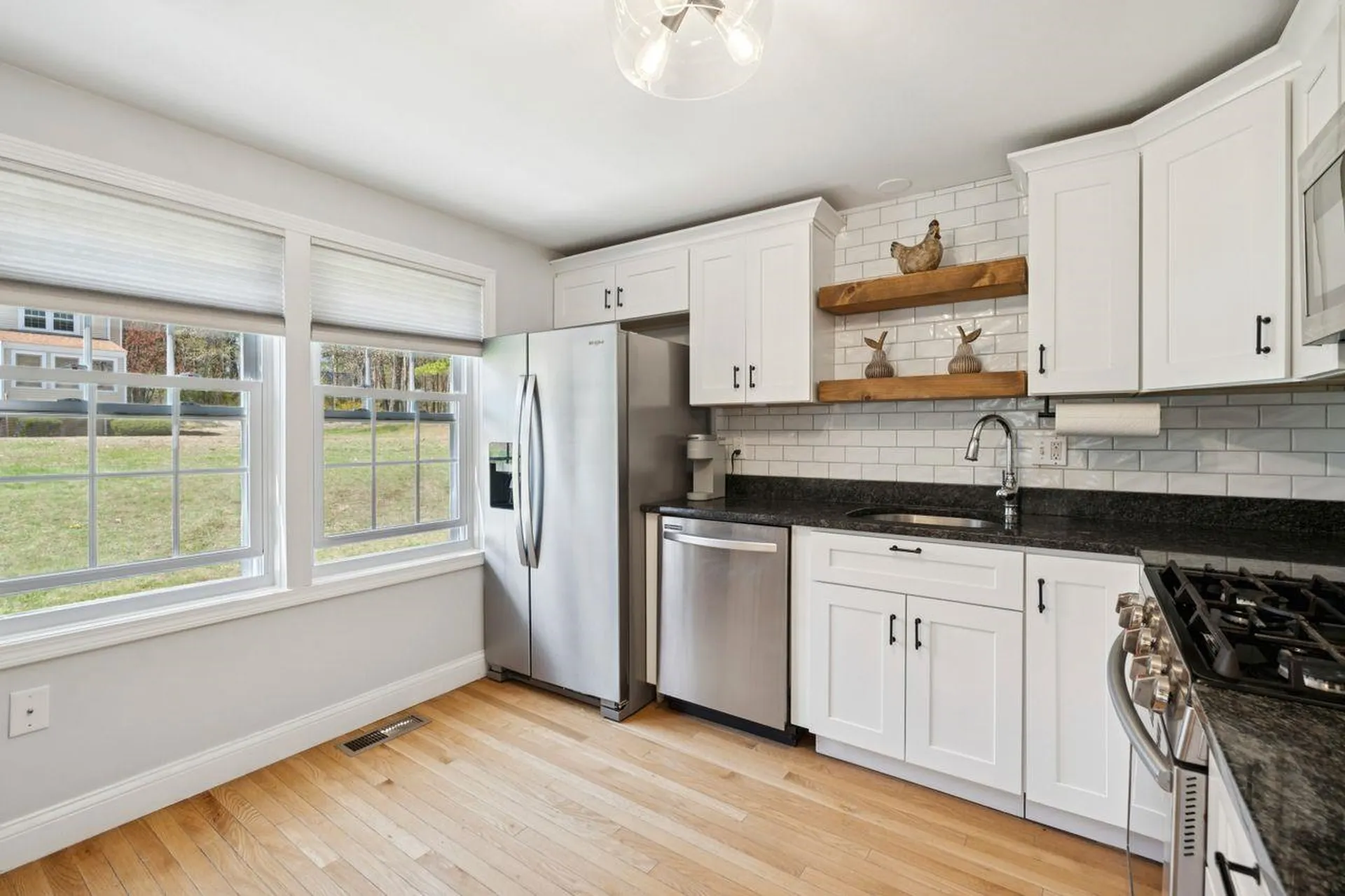 112 Winterwood Drive Londonderry NH 03053