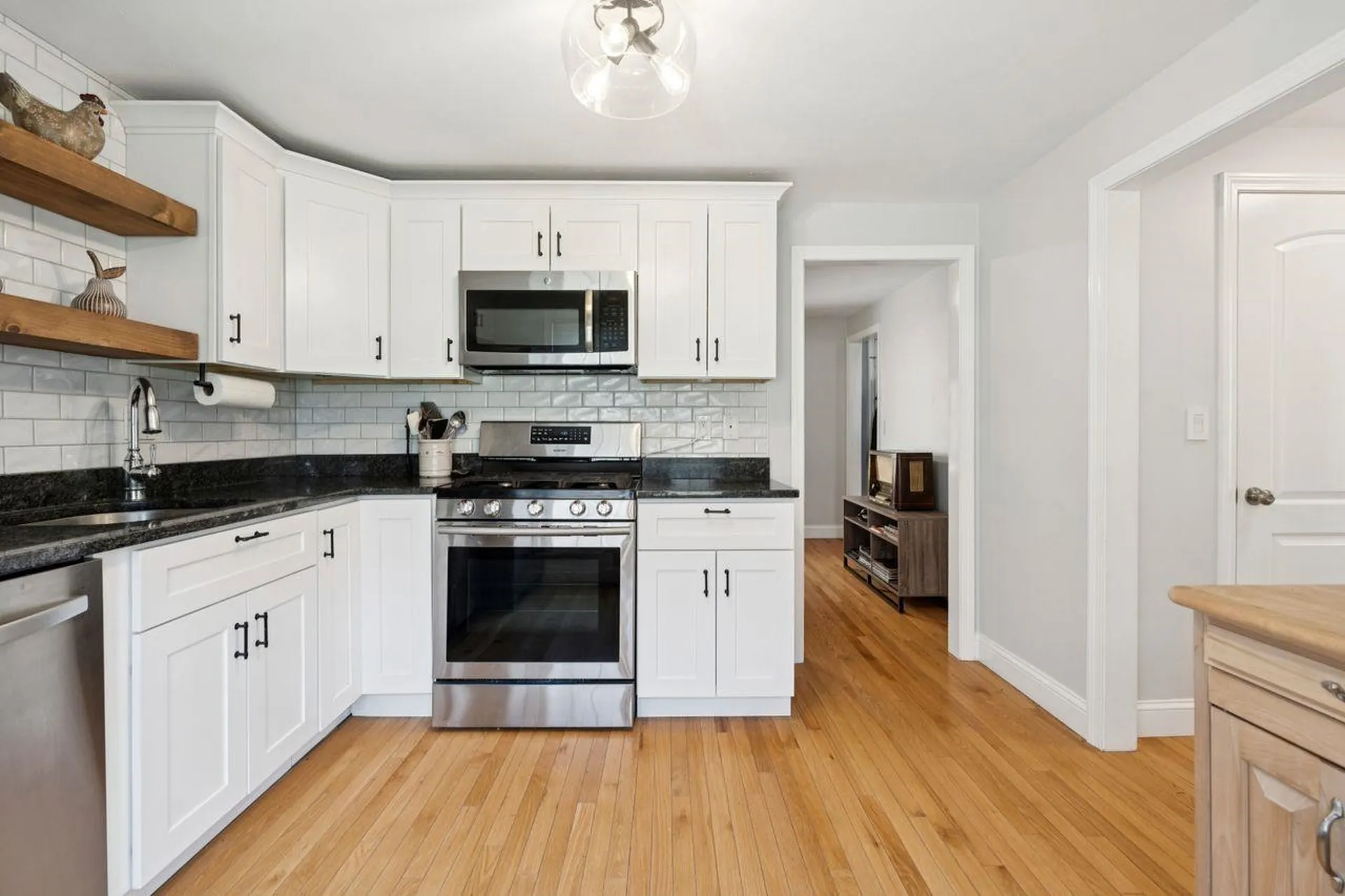 112 Winterwood Drive Londonderry NH 03053