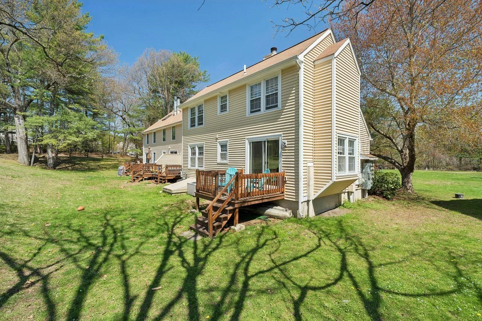 112 Winterwood Drive Londonderry NH 03053