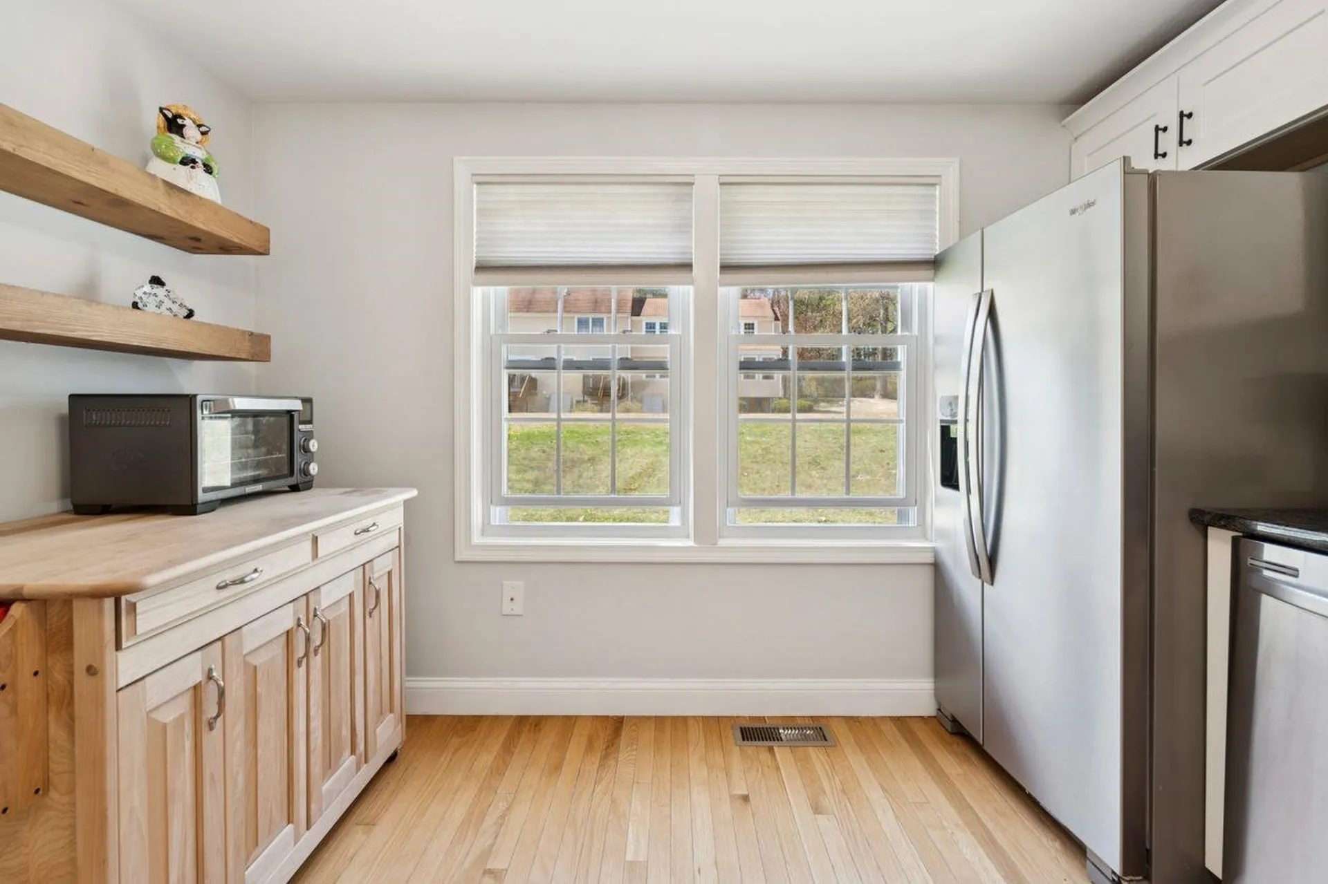 112 Winterwood Drive Londonderry NH 03053