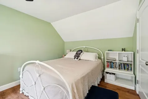 112 Winterwood Drive Londonderry NH 03053