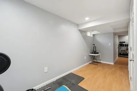 112 Winterwood Drive Londonderry NH 03053