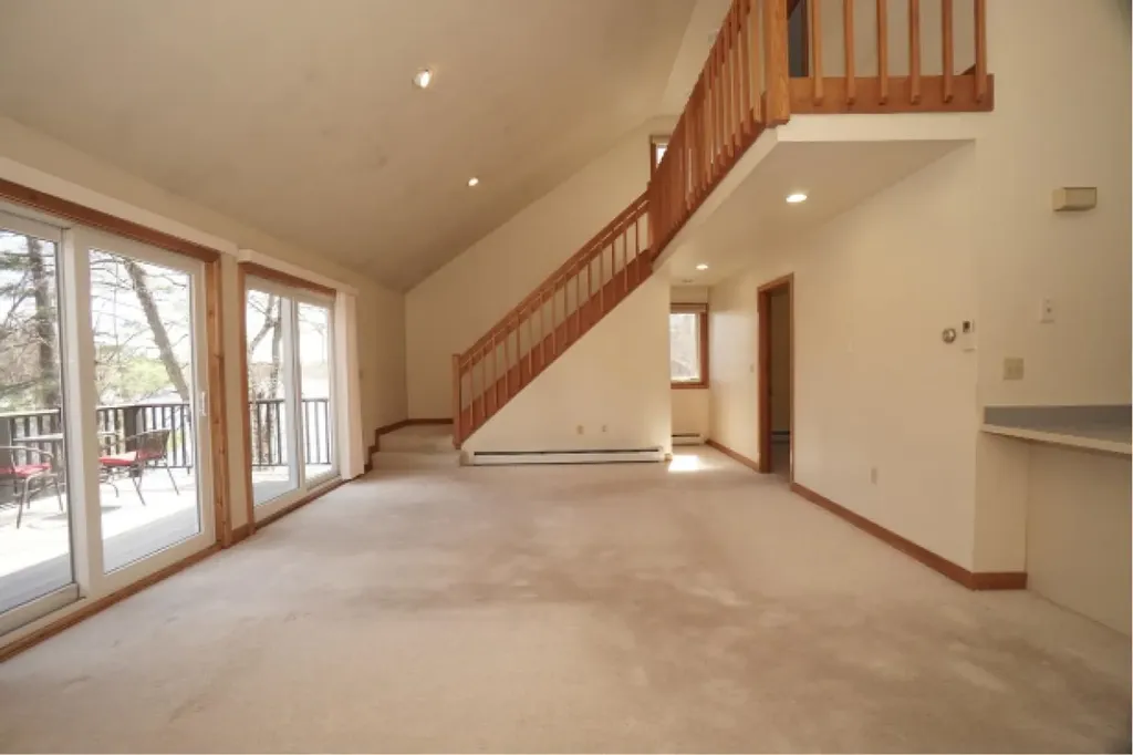 19 Waterfront Way Salem NH 03079