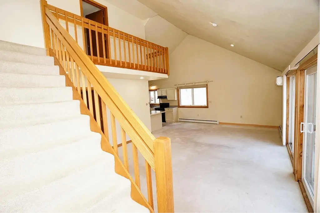 19 Waterfront Way Salem NH 03079