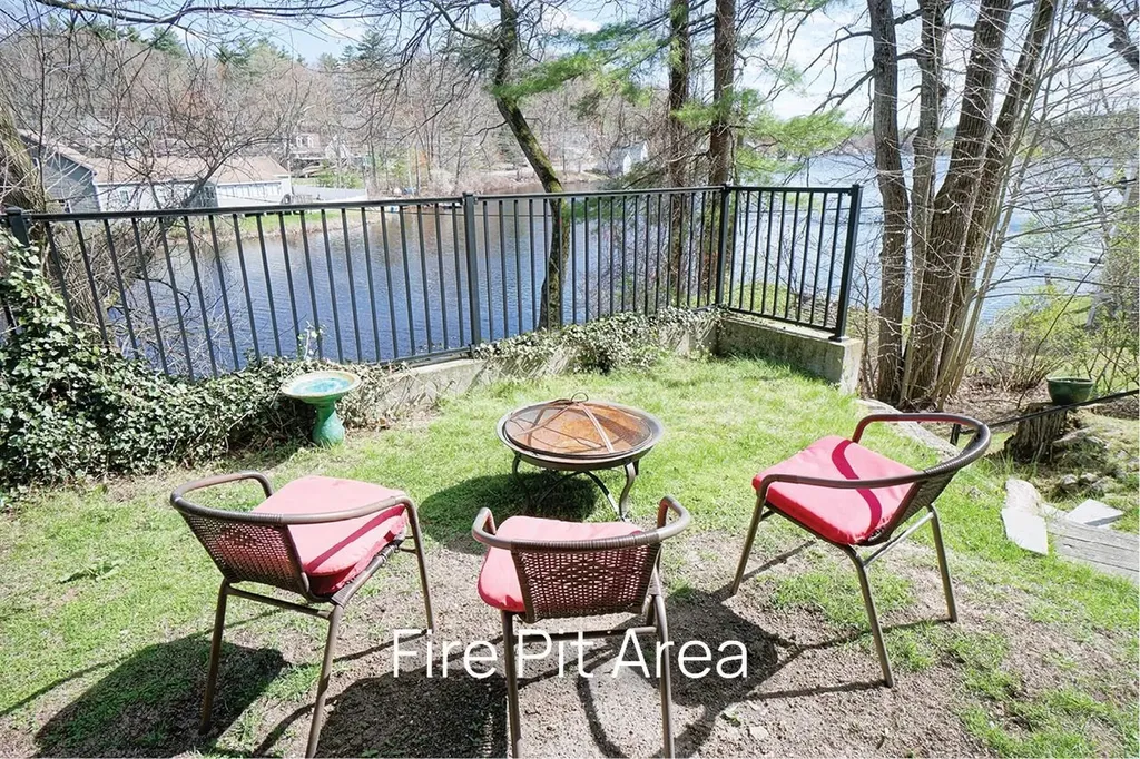 19 Waterfront Way Salem NH 03079