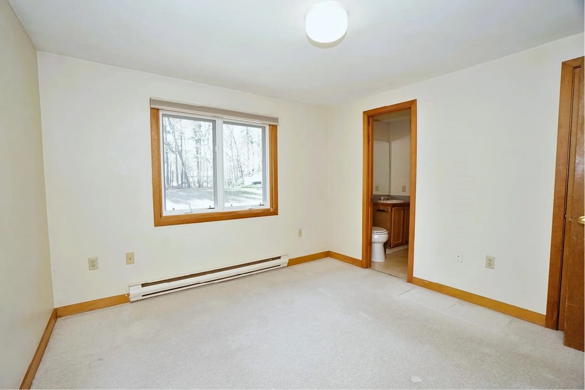 19 Waterfront Way Salem NH 03079