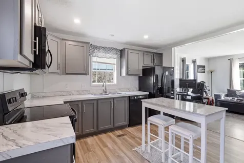 147 Salmon Falls Road Rochester NH 03868