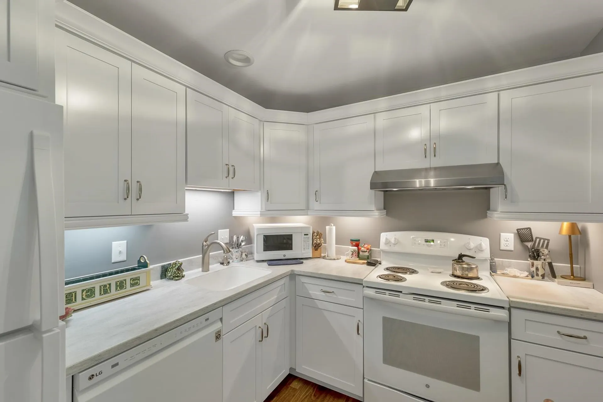 332 Parkside Road New London NH 03257