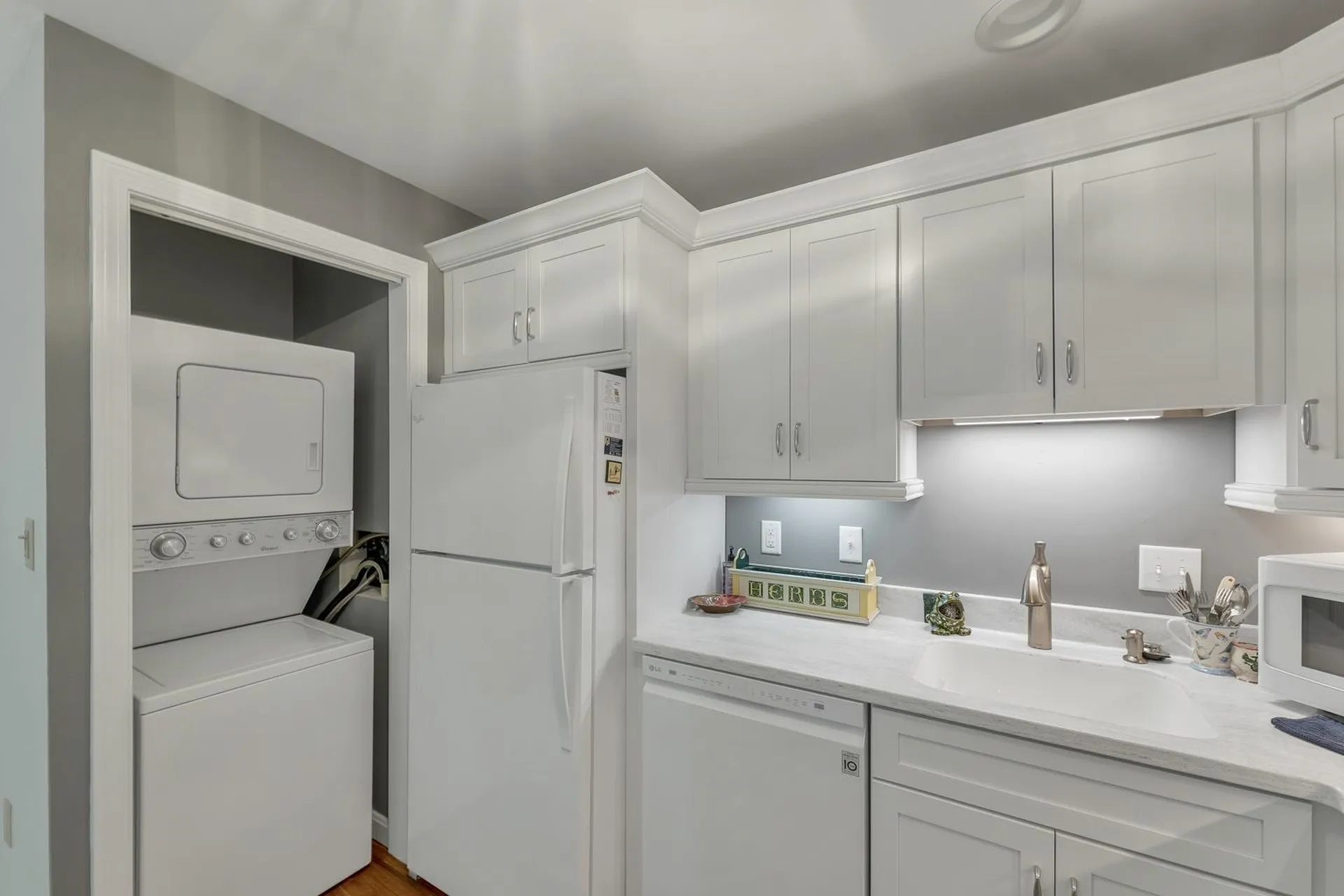 332 Parkside Road New London NH 03257